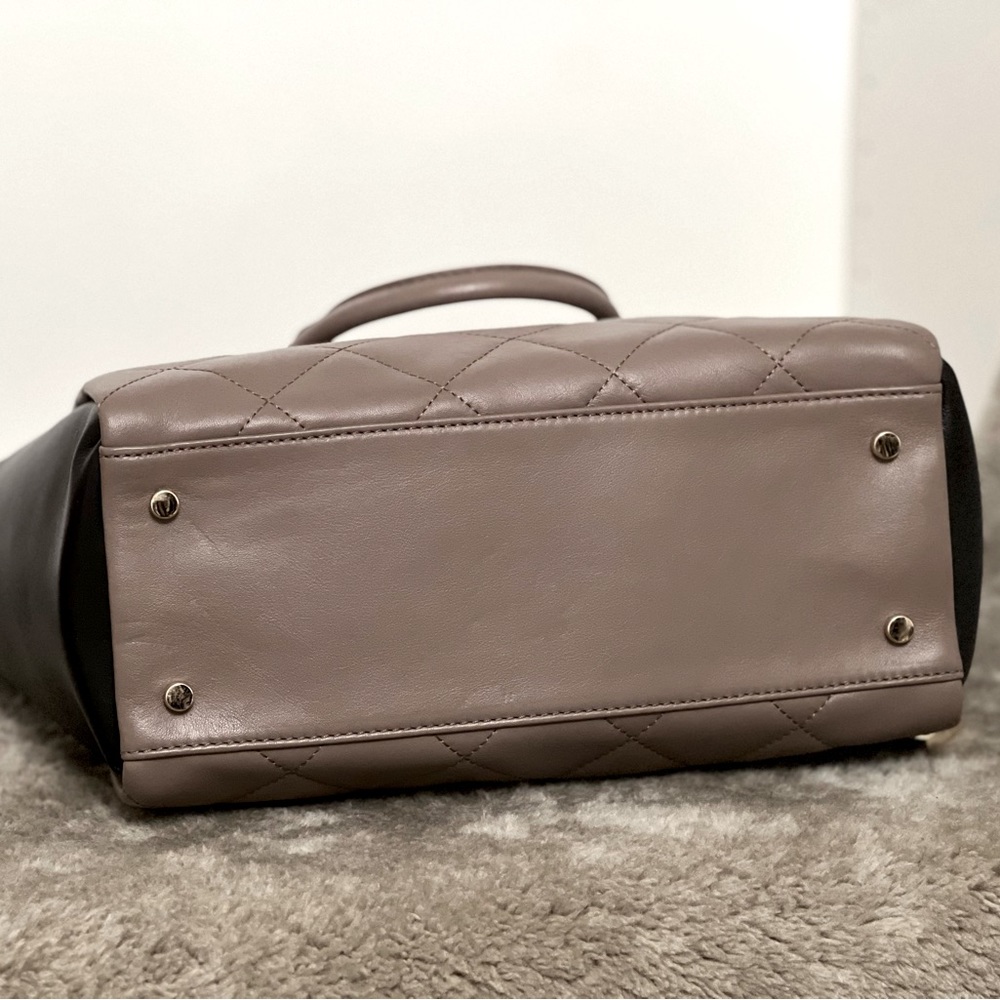 Kate Spade Handbag - Picture 4 of 8